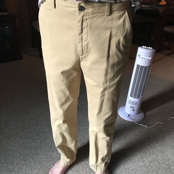 brooks brothers khaki pants